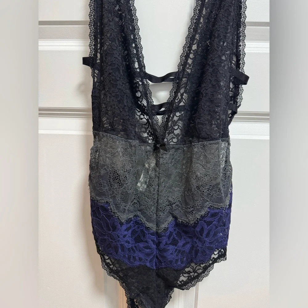 Free People Intimately Black and Blue Lace Bodysuit - Picture 5 of 11
